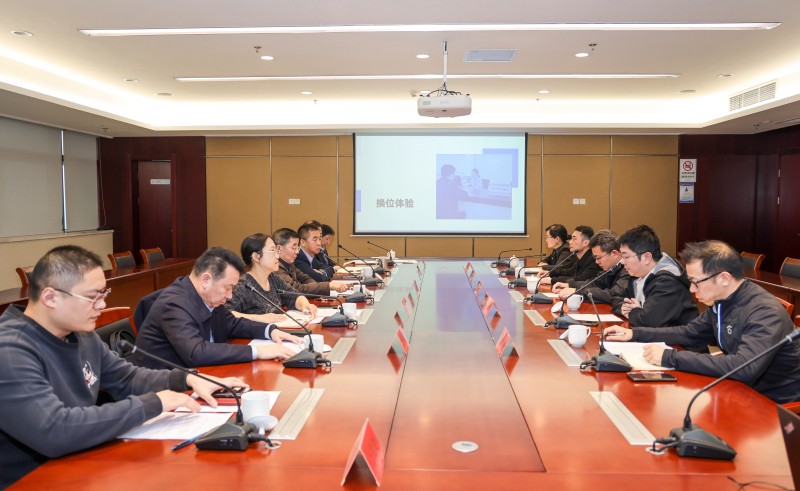 换位体验找堵点，用心服务提质效——市住建